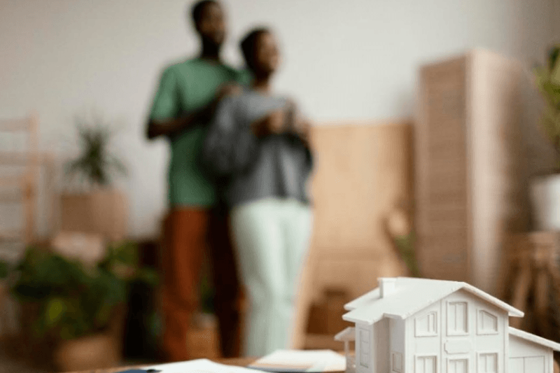 SARB holds rates as property market defies global uncertainty